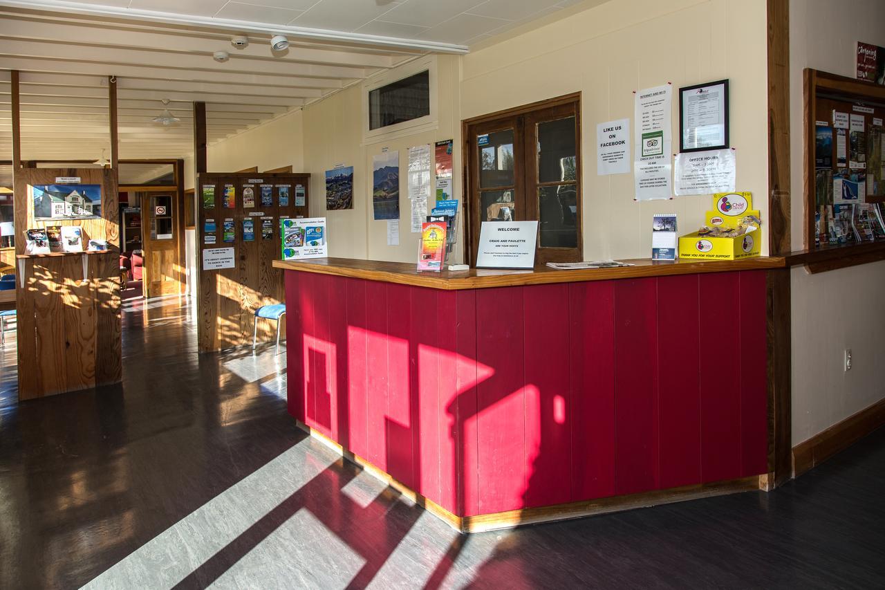 Rawhiti Backpackers Hostel Geraldine Bagian luar foto